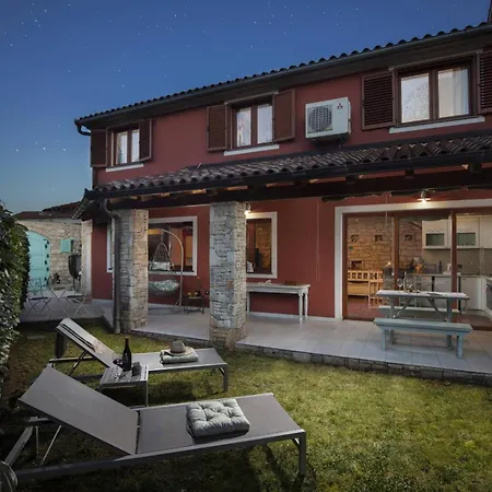 Holiday home Tolles Polai In Peroj